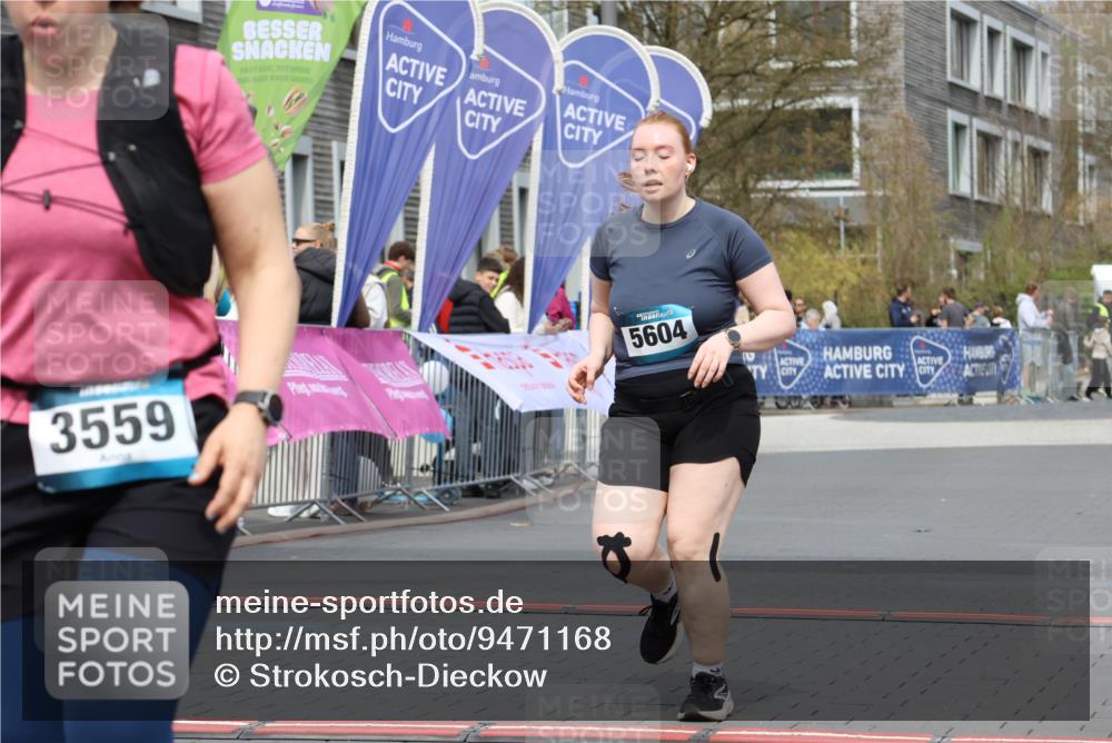 12.04.2026 - 45. Internationalen Wilhelmsburger Insellauf Strokosch-Dieckow http://msf.ph/oto/9471168 12.04.2026 13:37:29 Ziel 3559, 5604 meine-sportfotos.de