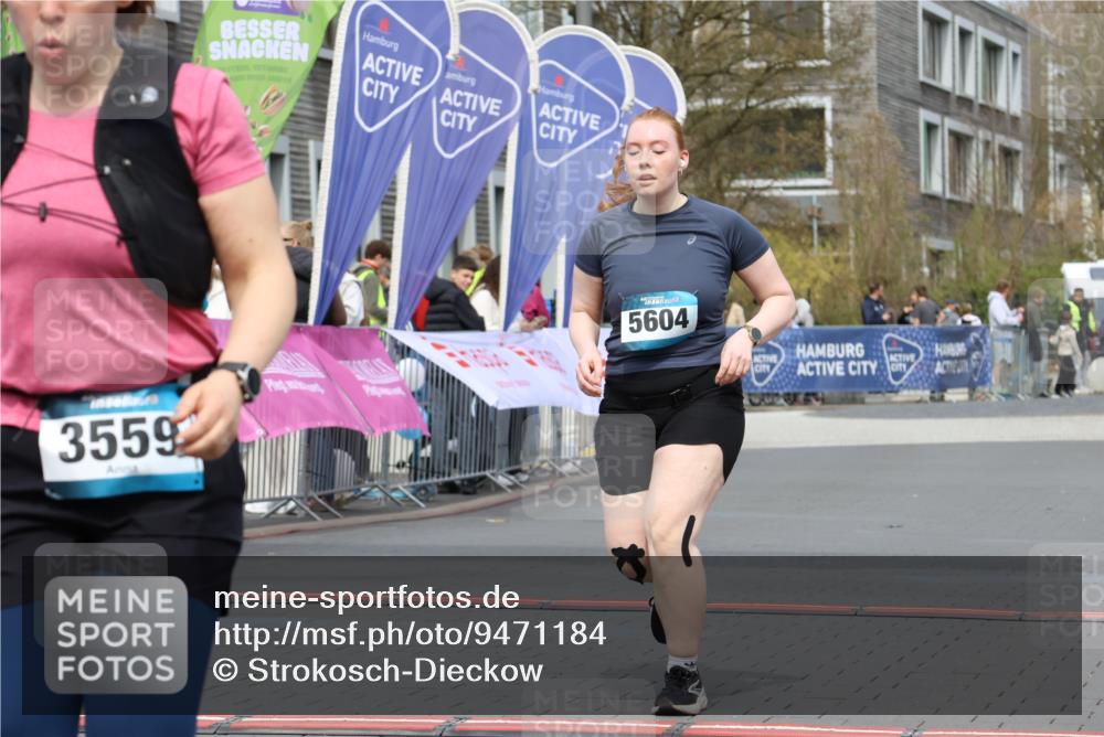 12.04.2026 - 45. Internationalen Wilhelmsburger Insellauf Strokosch-Dieckow http://msf.ph/oto/9471184 12.04.2026 13:37:29 Ziel 3559, 5604 meine-sportfotos.de