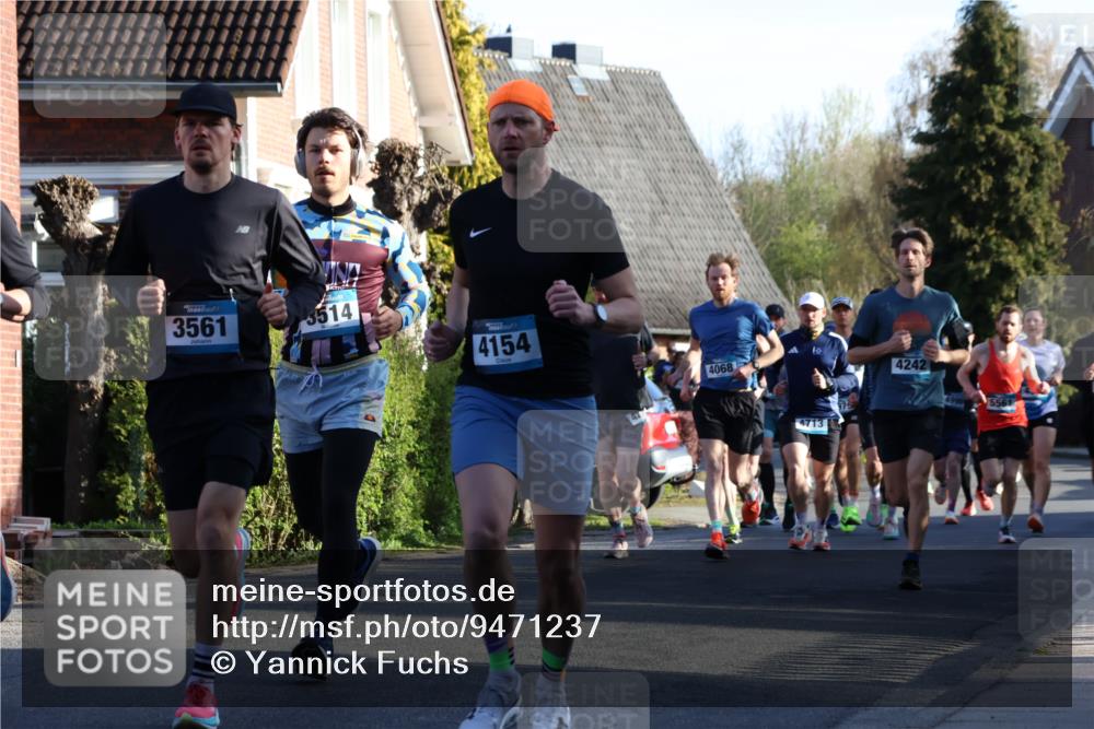 12.04.2026 - 45. Internationalen Wilhelmsburger Insellauf Yannick Fuchs http://msf.ph/oto/9471237 12.04.2026 08:55:51 Laufen 3561, 3514, 4154, 4068, 4713, 4242, 4999, 5561 meine-sportfotos.de