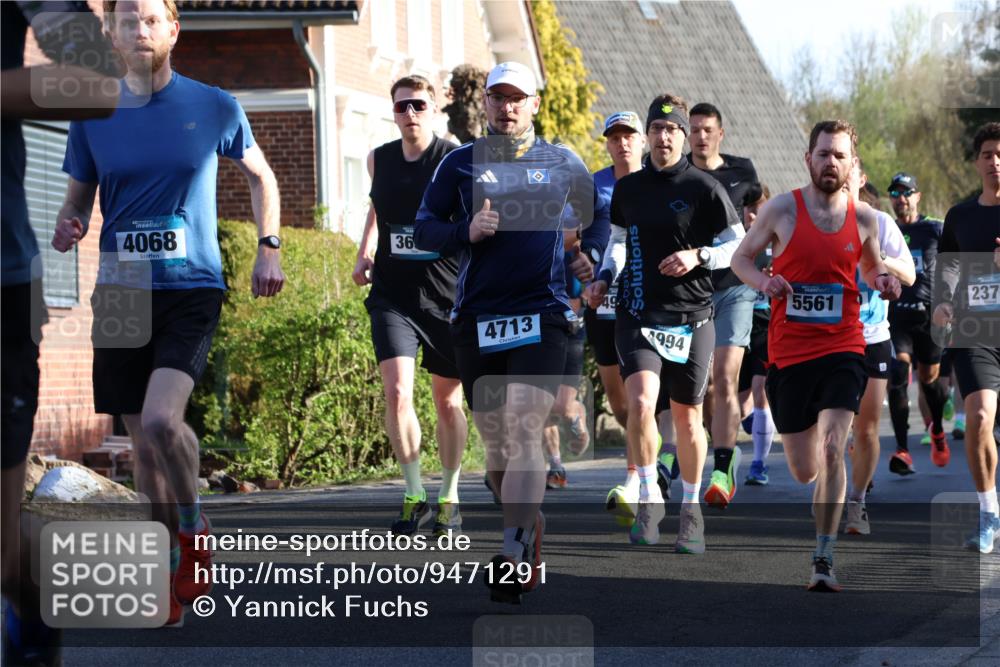 12.04.2026 - 45. Internationalen Wilhelmsburger Insellauf Yannick Fuchs http://msf.ph/oto/9471291 12.04.2026 08:55:55 Laufen 4068, 36, 490, 4713, 994, 5561, 237 meine-sportfotos.de