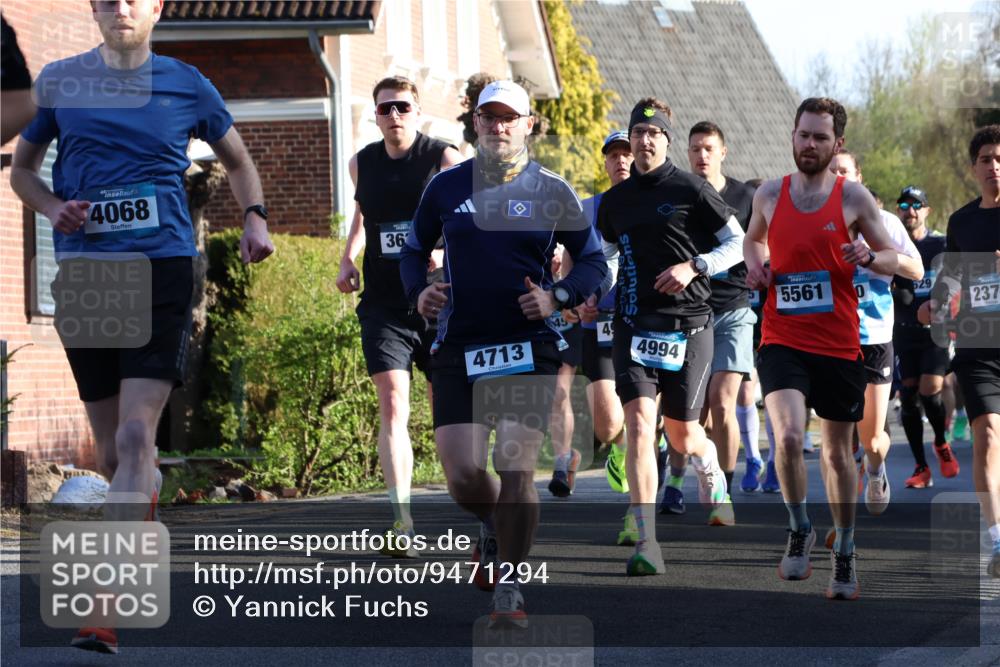 12.04.2026 - 45. Internationalen Wilhelmsburger Insellauf Yannick Fuchs http://msf.ph/oto/9471294 12.04.2026 08:55:55 Laufen 4, 4068, 36, 49, 4713, 4994, 5561, 237 meine-sportfotos.de