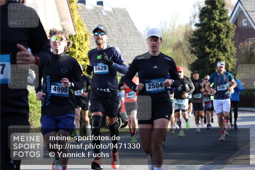 12.04.2026 - 45. Internationalen Wilhelmsburger Insellauf Yannick Fuchs http://msf.ph/oto/9471330 12.04.2026 08:55:58 Laufen 7, 4995, 3876, 5629, 4807, 2504, 6603, 4829, 6485, 4190 meine-sportfotos.de