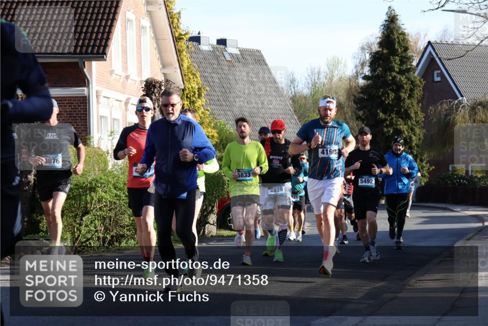 12.04.2026 - 45. Internationalen Wilhelmsburger Insellauf Yannick Fuchs http://msf.ph/oto/9471358 12.04.2026 08:56:01 Laufen 3876, 5833, 4190, 4829, 21, 5492 meine-sportfotos.de
