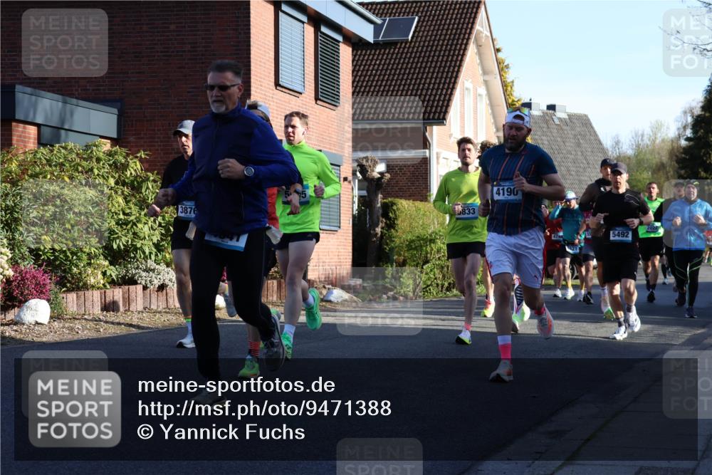 12.04.2026 - 45. Internationalen Wilhelmsburger Insellauf Yannick Fuchs http://msf.ph/oto/9471388 12.04.2026 08:56:03 Laufen 833, 3876, 4190, 5492, 2022 meine-sportfotos.de