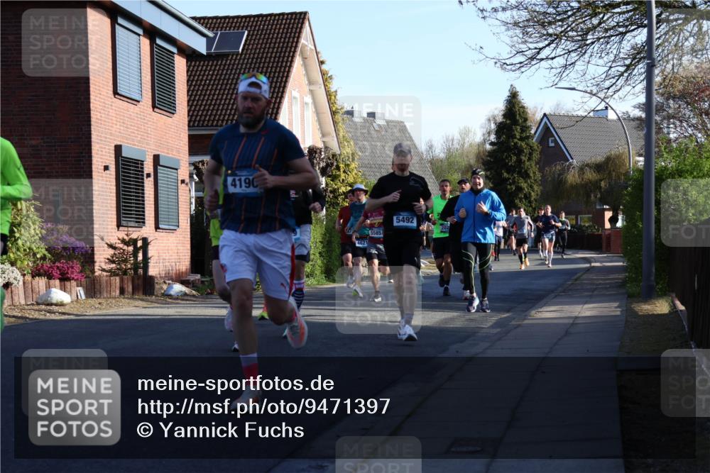 12.04.2026 - 45. Internationalen Wilhelmsburger Insellauf Yannick Fuchs http://msf.ph/oto/9471397 12.04.2026 08:56:04 Laufen 4190, 5492, 5585, 4621 meine-sportfotos.de