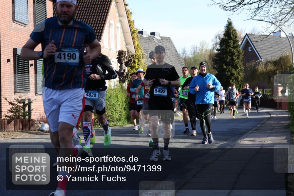 12.04.2026 - 45. Internationalen Wilhelmsburger Insellauf Yannick Fuchs http://msf.ph/oto/9471399 12.04.2026 08:56:04 Laufen 4190, 5492, 2022, 4829, 47, 558, 462 meine-sportfotos.de