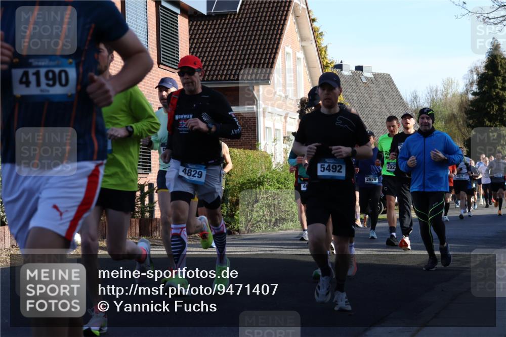 12.04.2026 - 45. Internationalen Wilhelmsburger Insellauf Yannick Fuchs http://msf.ph/oto/9471407 12.04.2026 08:56:05 Laufen 4190, 4829, 4, 5492, 202, 2979, 4511, 4075 meine-sportfotos.de