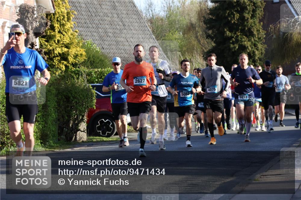 12.04.2026 - 45. Internationalen Wilhelmsburger Insellauf Yannick Fuchs http://msf.ph/oto/9471434 12.04.2026 08:56:07 Laufen 5821, 375, 2627, 4075, 5052, 5551, 2213, 344, 594, 4673, 4884 meine-sportfotos.de