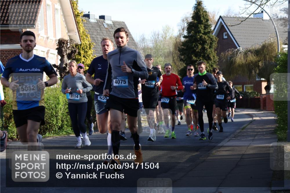 12.04.2026 - 45. Internationalen Wilhelmsburger Insellauf Yannick Fuchs http://msf.ph/oto/9471504 12.04.2026 08:56:12 Laufen 5052, 3114, 555, 4075, 4694, 4673, 2317, 2213, 5569 meine-sportfotos.de