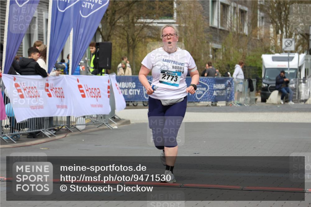 12.04.2026 - 45. Internationalen Wilhelmsburger Insellauf Strokosch-Dieckow http://msf.ph/oto/9471530 12.04.2026 13:37:11 Ziel 2773 meine-sportfotos.de