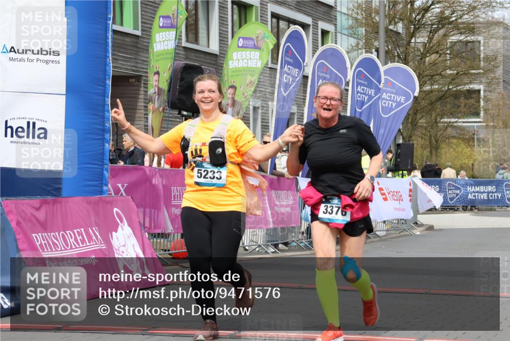 12.04.2026 - 45. Internationalen Wilhelmsburger Insellauf Strokosch-Dieckow http://msf.ph/oto/9471576 12.04.2026 13:36:42 Ziel 5233, 3376 meine-sportfotos.de