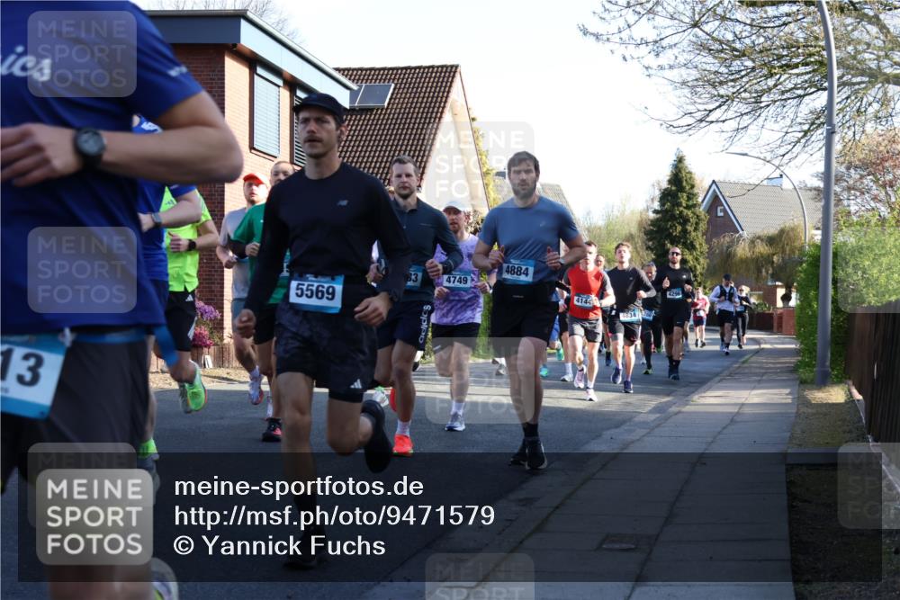 12.04.2026 - 45. Internationalen Wilhelmsburger Insellauf Yannick Fuchs http://msf.ph/oto/9471579 12.04.2026 08:56:18 Laufen 13, 5569, 4749, 4884, 4144, 4834, 4296 meine-sportfotos.de