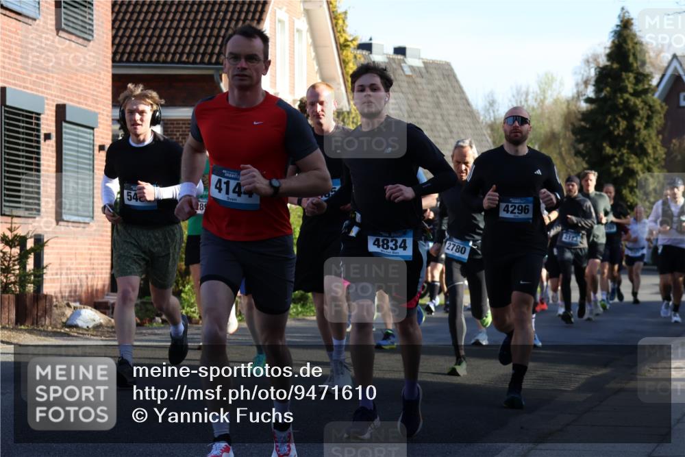 12.04.2026 - 45. Internationalen Wilhelmsburger Insellauf Yannick Fuchs http://msf.ph/oto/9471610 12.04.2026 08:56:21 Laufen 54, 189, 414, 4834, 2780, 4296, 2124 meine-sportfotos.de