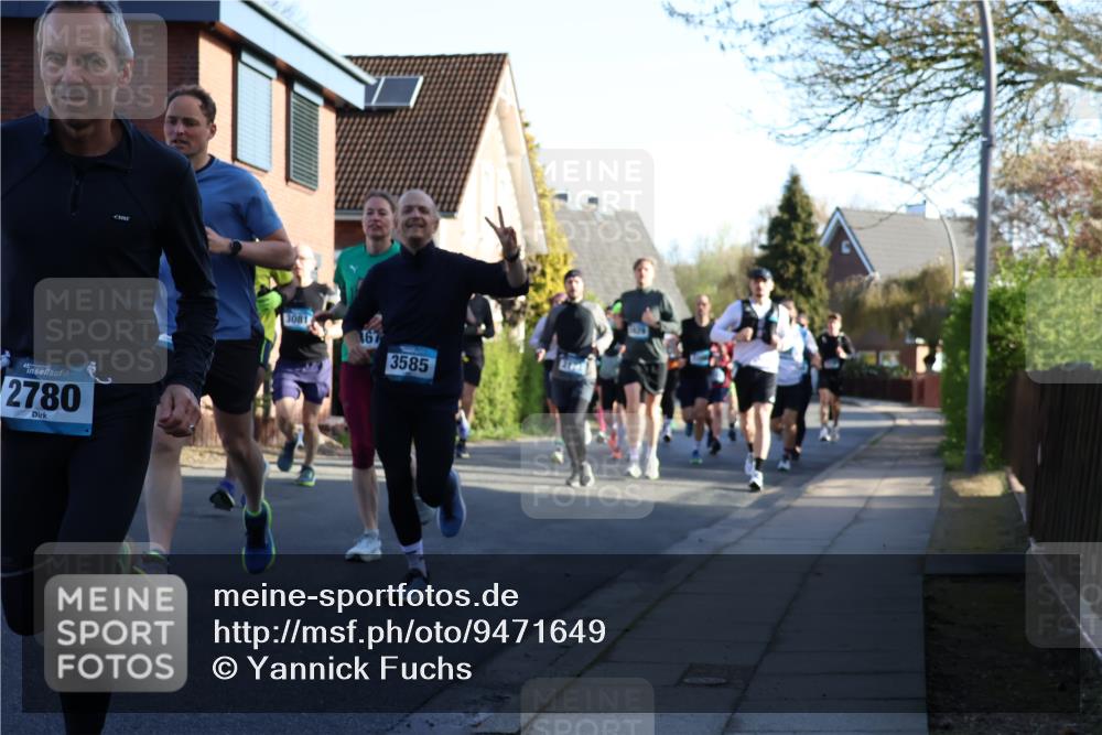 12.04.2026 - 45. Internationalen Wilhelmsburger Insellauf Yannick Fuchs http://msf.ph/oto/9471649 12.04.2026 08:56:24 Laufen 2780, 3081, 3585 meine-sportfotos.de