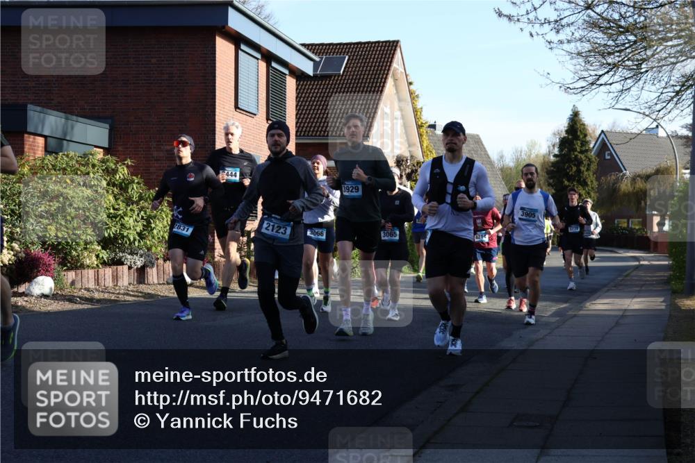 12.04.2026 - 45. Internationalen Wilhelmsburger Insellauf Yannick Fuchs http://msf.ph/oto/9471682 12.04.2026 08:56:26 Laufen 2831, 444, 2123, 3929, 3066, 3065, 3905, 3778 meine-sportfotos.de
