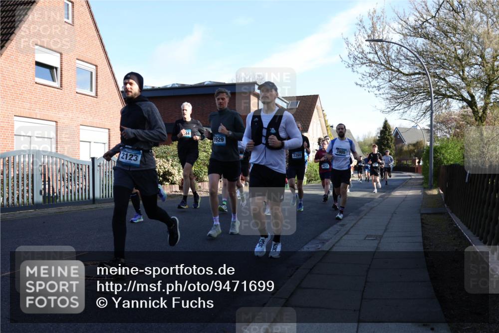 12.04.2026 - 45. Internationalen Wilhelmsburger Insellauf Yannick Fuchs http://msf.ph/oto/9471699 12.04.2026 08:56:28 Laufen 2123, 44, 3929, 2265, 4214, 3905 meine-sportfotos.de