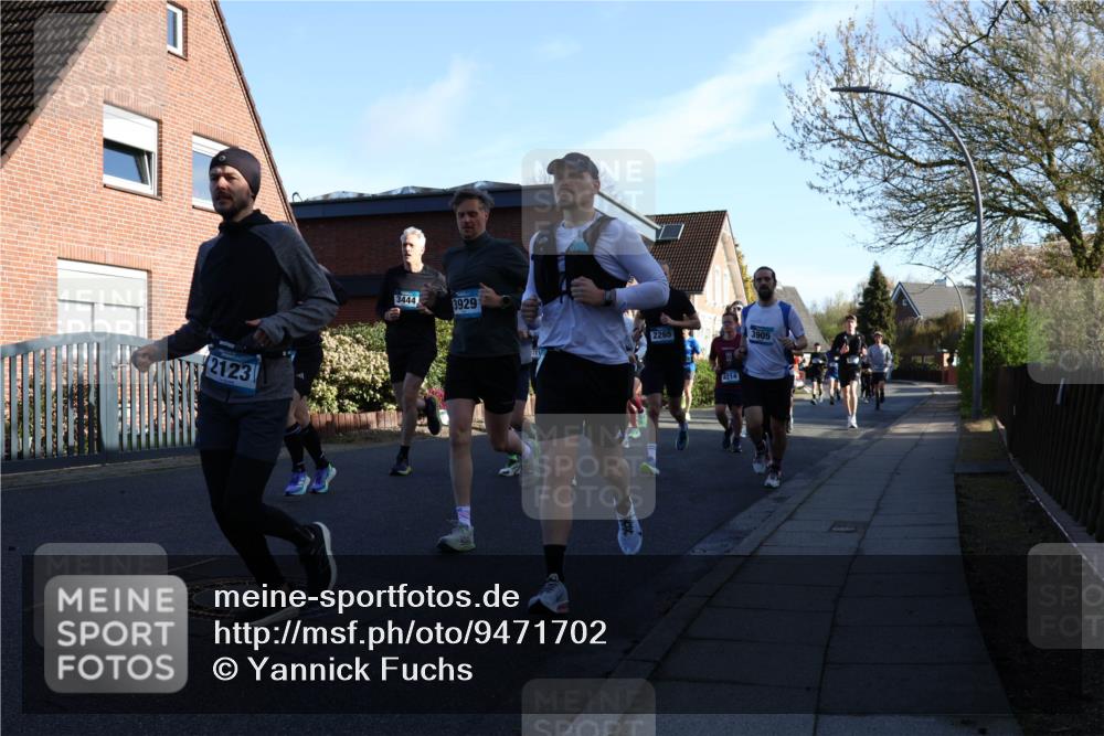12.04.2026 - 45. Internationalen Wilhelmsburger Insellauf Yannick Fuchs http://msf.ph/oto/9471702 12.04.2026 08:56:28 Laufen 2123, 3444, 3929, 2265, 4214, 3905 meine-sportfotos.de
