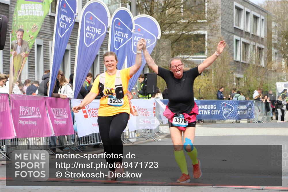 12.04.2026 - 45. Internationalen Wilhelmsburger Insellauf Strokosch-Dieckow http://msf.ph/oto/9471723 12.04.2026 13:36:40 Ziel 5233, 3376 meine-sportfotos.de