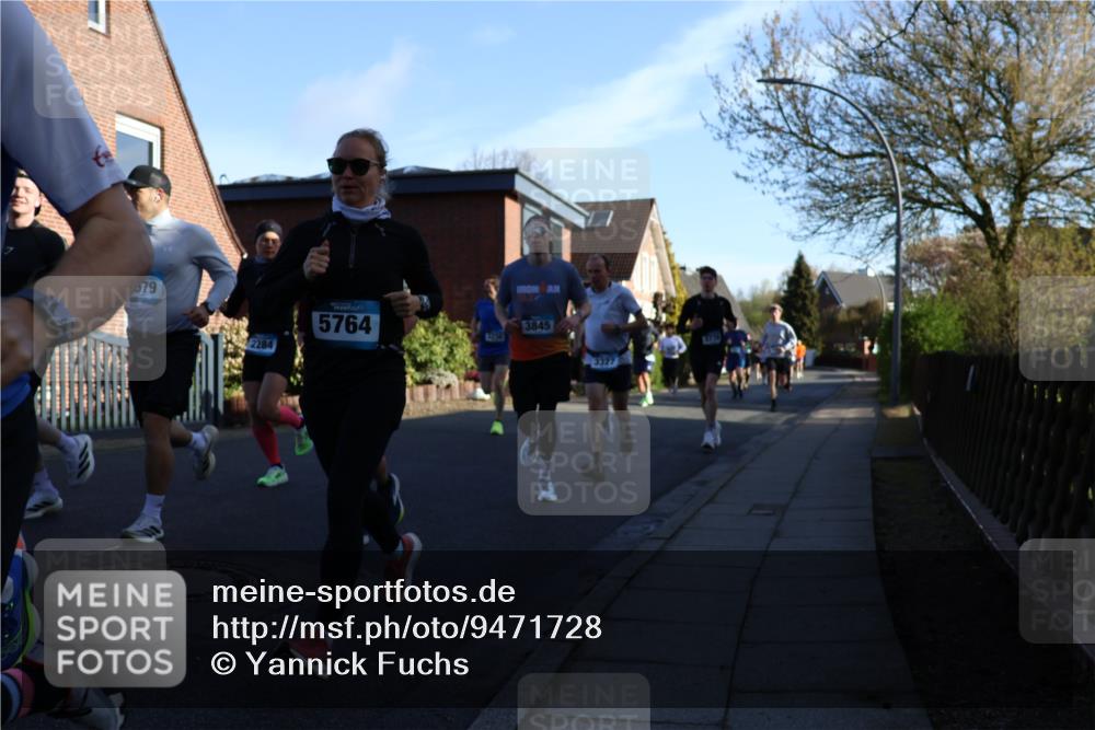 12.04.2026 - 45. Internationalen Wilhelmsburger Insellauf Yannick Fuchs http://msf.ph/oto/9471728 12.04.2026 08:56:30 Laufen 579, 2284, 5764, 11253, 3845, 3327 meine-sportfotos.de