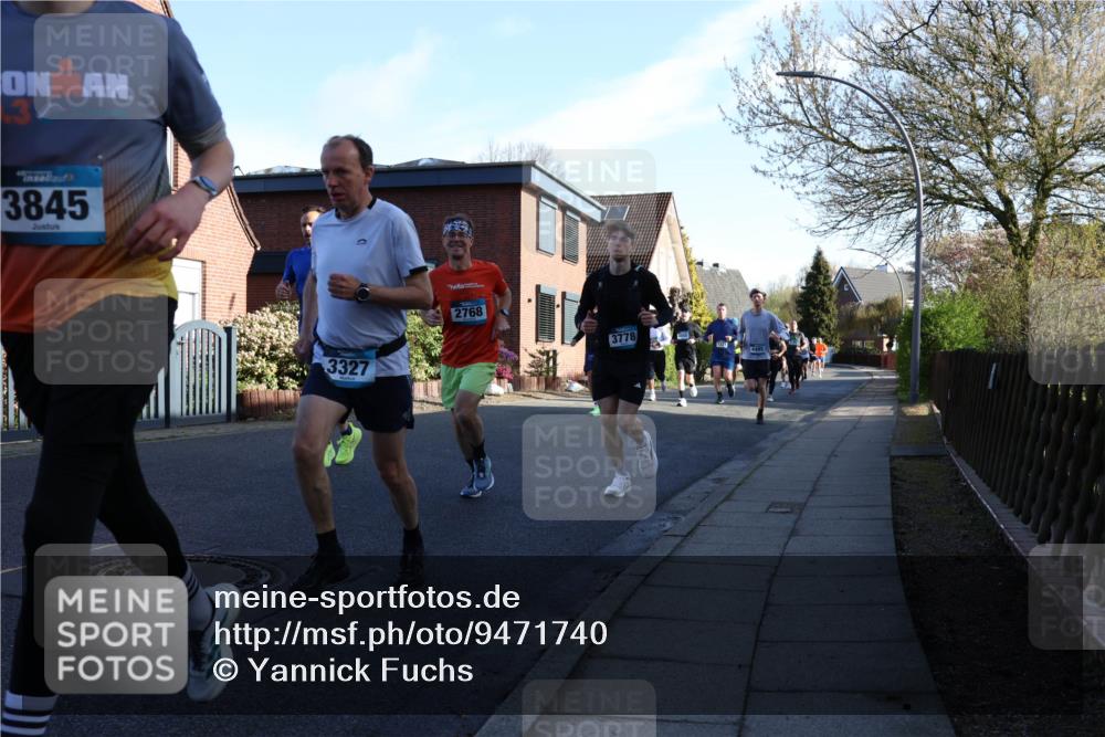 12.04.2026 - 45. Internationalen Wilhelmsburger Insellauf Yannick Fuchs http://msf.ph/oto/9471740 12.04.2026 08:56:31 Laufen 3, 3845, 3327, 2768, 3778, 4060, 4495 meine-sportfotos.de