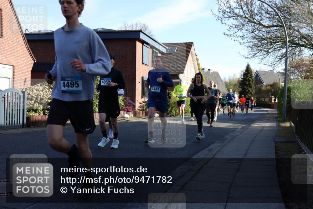 12.04.2026 - 45. Internationalen Wilhelmsburger Insellauf Yannick Fuchs http://msf.ph/oto/9471782 12.04.2026 08:56:35 Laufen 4495, 4050, 5331 meine-sportfotos.de