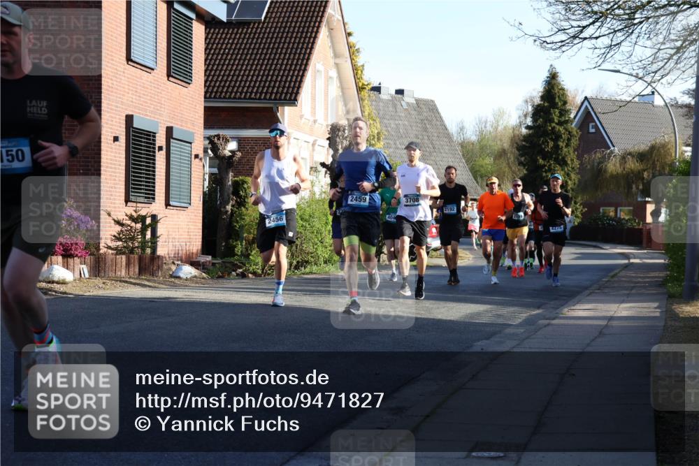 12.04.2026 - 45. Internationalen Wilhelmsburger Insellauf Yannick Fuchs http://msf.ph/oto/9471827 12.04.2026 08:56:38 Laufen 150, 2456, 2459, 404, 3708, 2192, 4275 meine-sportfotos.de