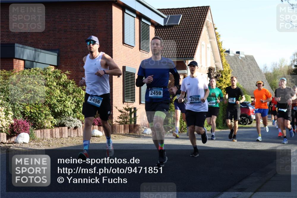 12.04.2026 - 45. Internationalen Wilhelmsburger Insellauf Yannick Fuchs http://msf.ph/oto/9471851 12.04.2026 08:56:40 Laufen 2456, 2459, 3708, 2192, 4043 meine-sportfotos.de