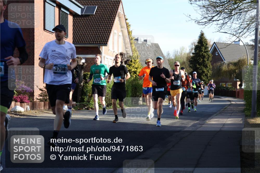12.04.2026 - 45. Internationalen Wilhelmsburger Insellauf Yannick Fuchs http://msf.ph/oto/9471863 12.04.2026 08:56:41 Laufen 3708, 4043, 2192, 4275, 2181, 2940 meine-sportfotos.de