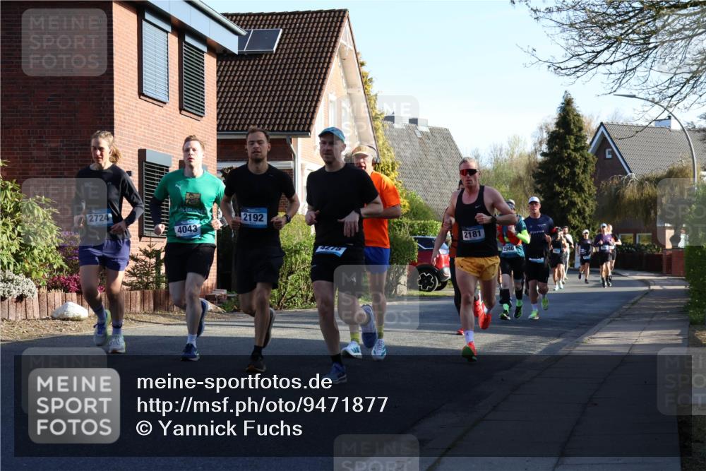 12.04.2026 - 45. Internationalen Wilhelmsburger Insellauf Yannick Fuchs http://msf.ph/oto/9471877 12.04.2026 08:56:42 Laufen 2724, 4043, 2192, 4275, 2181, 2940 meine-sportfotos.de