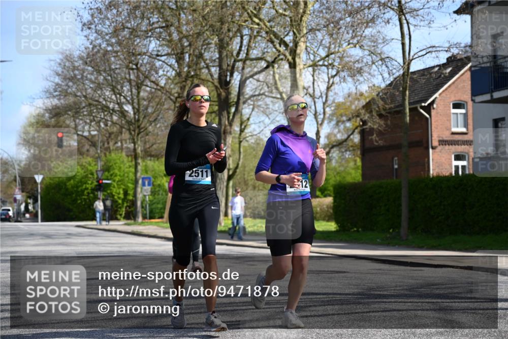 12.04.2026 - 45. Internationalen Wilhelmsburger Insellauf J. Mangold http://msf.ph/oto/9471878 12.04.2026 11:27:53 Ziel 2309, 2310, 2237, 2140, 5831, 2511, 2512, 2352, 3451, 4668, 2297 meine-sportfotos.de