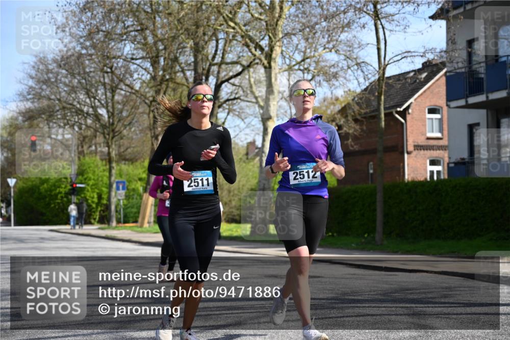 12.04.2026 - 45. Internationalen Wilhelmsburger Insellauf J. Mangold http://msf.ph/oto/9471886 12.04.2026 11:27:53 Ziel 2309, 2310, 2237, 2140, 5831, 2511, 2512, 2352, 3451, 4668, 2297 meine-sportfotos.de