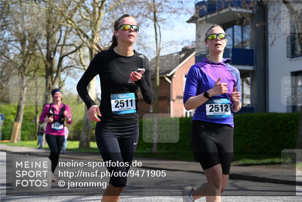 12.04.2026 - 45. Internationalen Wilhelmsburger Insellauf J. Mangold http://msf.ph/oto/9471905 12.04.2026 11:27:54 Ziel 2309, 2310, 2237, 2140, 5831, 2511, 2512, 2352, 3451, 4668, 2297 meine-sportfotos.de