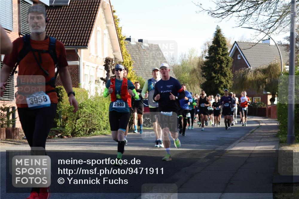 12.04.2026 - 45. Internationalen Wilhelmsburger Insellauf Yannick Fuchs http://msf.ph/oto/9471911 12.04.2026 08:56:45 Laufen 3958, 2940, 2994 meine-sportfotos.de