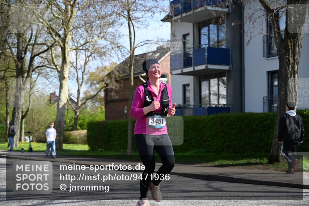 12.04.2026 - 45. Internationalen Wilhelmsburger Insellauf J. Mangold http://msf.ph/oto/9471936 12.04.2026 11:27:56 Ziel 2309, 2310, 2237, 2140, 5831, 2511, 2512, 2352, 3451, 4668, 2297 meine-sportfotos.de