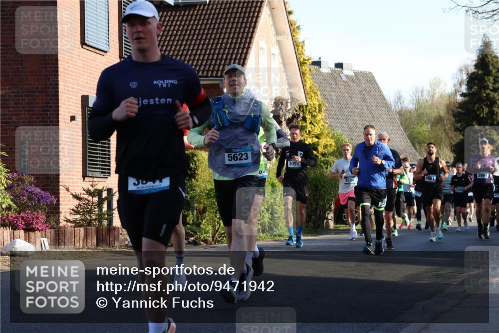 12.04.2026 - 45. Internationalen Wilhelmsburger Insellauf Yannick Fuchs http://msf.ph/oto/9471942 12.04.2026 08:56:47 Laufen 3071, 5623, 27, 3091, 3584, 33, 4061, 2849 meine-sportfotos.de