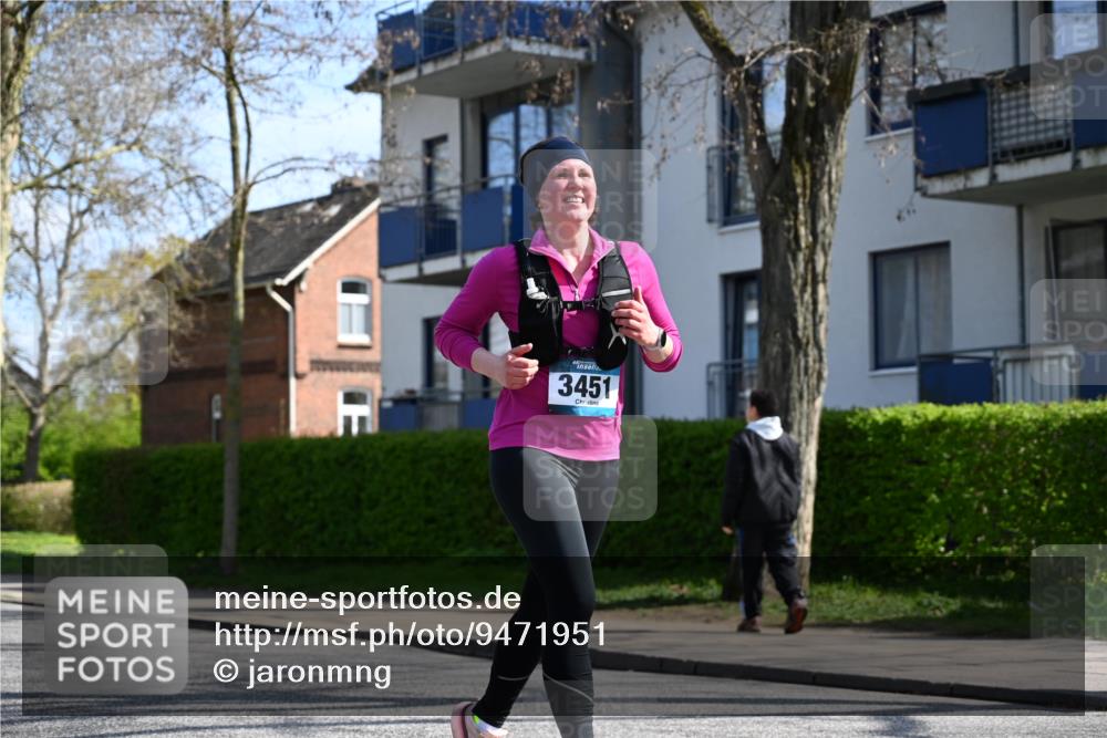 12.04.2026 - 45. Internationalen Wilhelmsburger Insellauf J. Mangold http://msf.ph/oto/9471951 12.04.2026 11:27:56 Ziel 2309, 2310, 2237, 2140, 5831, 2511, 2512, 2352, 3451, 4668, 2297 meine-sportfotos.de