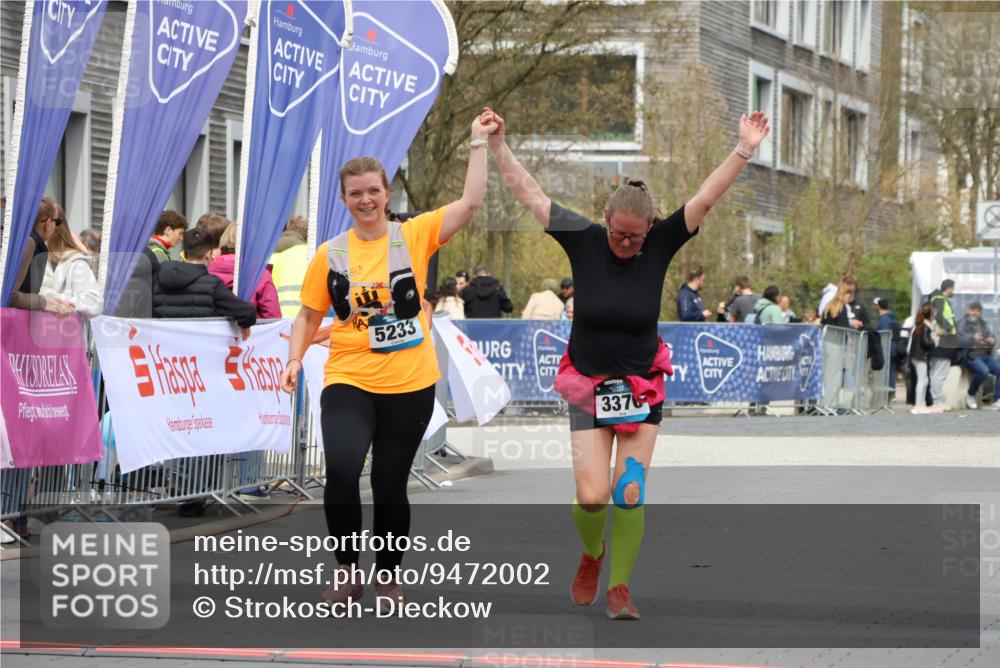 12.04.2026 - 45. Internationalen Wilhelmsburger Insellauf Strokosch-Dieckow http://msf.ph/oto/9472002 12.04.2026 13:36:39 Ziel 5233, 3376 meine-sportfotos.de