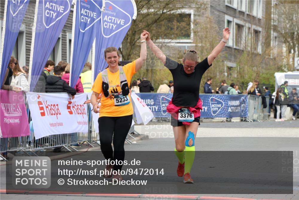 12.04.2026 - 45. Internationalen Wilhelmsburger Insellauf Strokosch-Dieckow http://msf.ph/oto/9472014 12.04.2026 13:36:39 Ziel 5233, 3376 meine-sportfotos.de