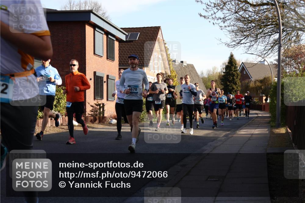 12.04.2026 - 45. Internationalen Wilhelmsburger Insellauf Yannick Fuchs http://msf.ph/oto/9472066 12.04.2026 08:56:58 Laufen 2, 4225, 16, 3214, 4670, 2270, 5545, 5589, 2559, 2423, 5279, 5742 meine-sportfotos.de
