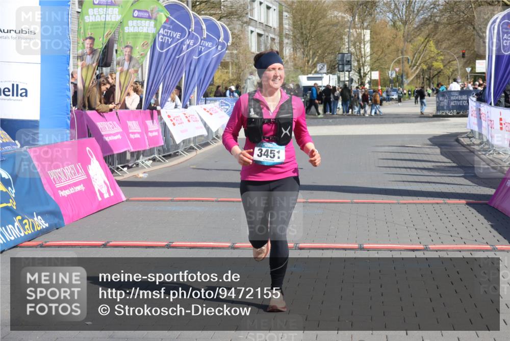 12.04.2026 - 45. Internationalen Wilhelmsburger Insellauf Strokosch-Dieckow http://msf.ph/oto/9472155 12.04.2026 11:28:30 Ziel 3451 meine-sportfotos.de