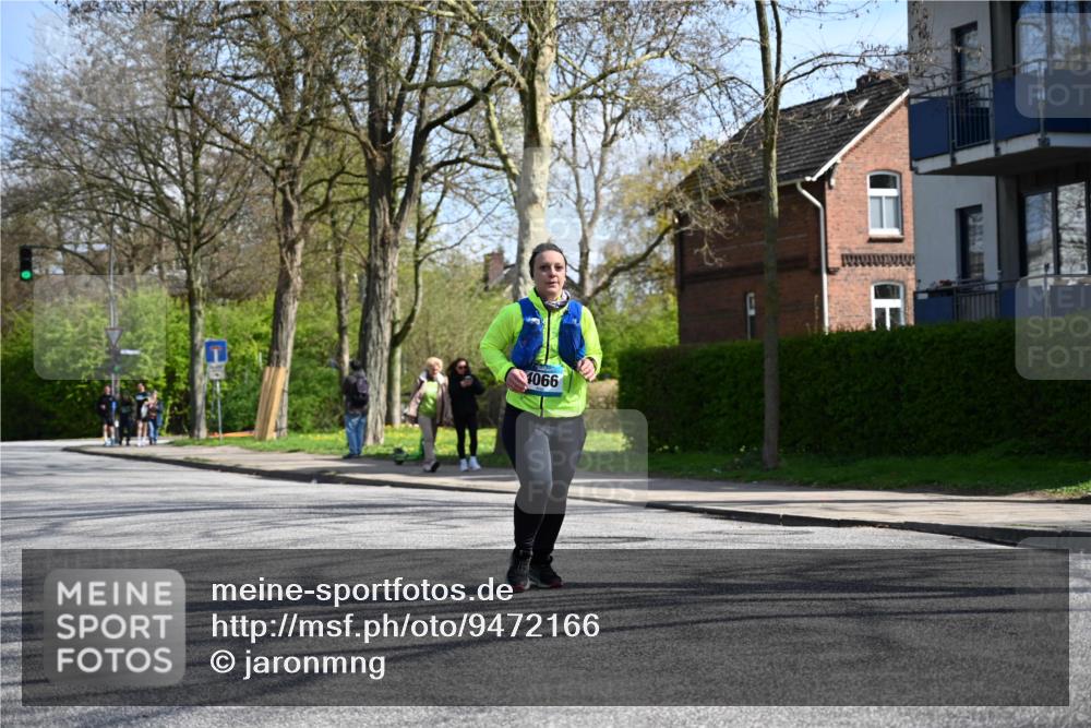 12.04.2026 - 45. Internationalen Wilhelmsburger Insellauf J. Mangold http://msf.ph/oto/9472166 12.04.2026 11:29:08 Ziel 2109, 4066, 3545, 4589 meine-sportfotos.de