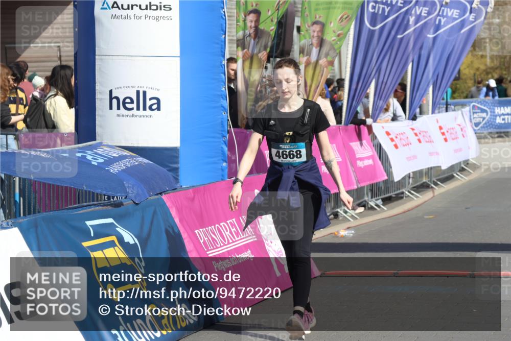 12.04.2026 - 45. Internationalen Wilhelmsburger Insellauf Strokosch-Dieckow http://msf.ph/oto/9472220 12.04.2026 11:28:36 Ziel 4668 meine-sportfotos.de