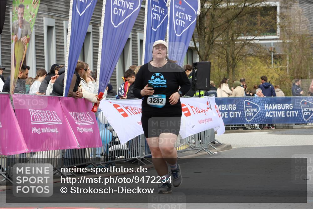 12.04.2026 - 45. Internationalen Wilhelmsburger Insellauf Strokosch-Dieckow http://msf.ph/oto/9472234 12.04.2026 13:35:58 Ziel 3282, 4113 meine-sportfotos.de
