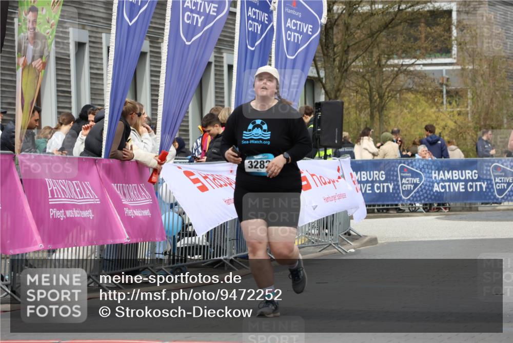 12.04.2026 - 45. Internationalen Wilhelmsburger Insellauf Strokosch-Dieckow http://msf.ph/oto/9472252 12.04.2026 13:35:58 Ziel 3282, 4113 meine-sportfotos.de