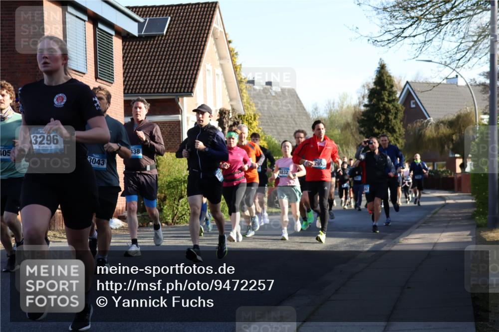 12.04.2026 - 45. Internationalen Wilhelmsburger Insellauf Yannick Fuchs http://msf.ph/oto/9472257 12.04.2026 08:57:12 Laufen 1405, 3296, 3043, 138, 4832, 2953 meine-sportfotos.de