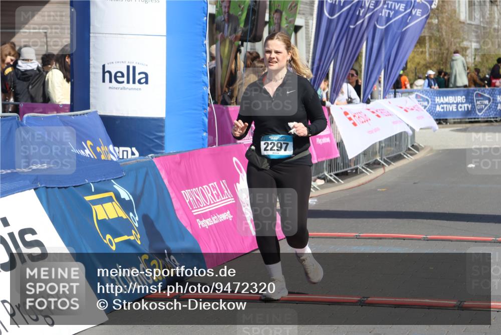 12.04.2026 - 45. Internationalen Wilhelmsburger Insellauf Strokosch-Dieckow http://msf.ph/oto/9472320 12.04.2026 11:28:56 Ziel 2297 meine-sportfotos.de
