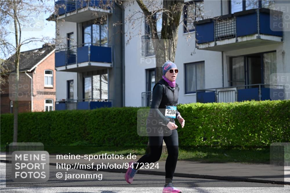 12.04.2026 - 45. Internationalen Wilhelmsburger Insellauf J. Mangold http://msf.ph/oto/9472324 12.04.2026 11:29:32 Ziel 3545, 4589, 4784, 3839, 2697, 2698 meine-sportfotos.de