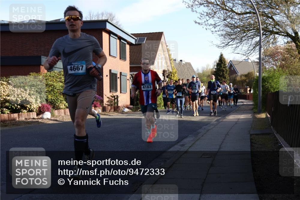12.04.2026 - 45. Internationalen Wilhelmsburger Insellauf Yannick Fuchs http://msf.ph/oto/9472333 12.04.2026 08:57:19 Laufen 4667, 4163, 4325 meine-sportfotos.de
