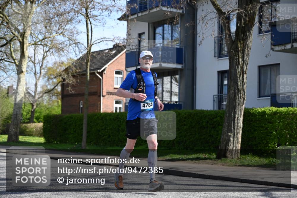 12.04.2026 - 45. Internationalen Wilhelmsburger Insellauf J. Mangold http://msf.ph/oto/9472385 12.04.2026 11:29:40 Ziel 3545, 4589, 4784, 3839, 2697, 2698, 2476, 2498 meine-sportfotos.de