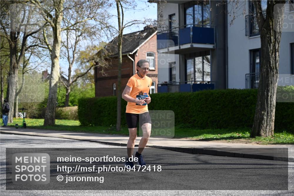 12.04.2026 - 45. Internationalen Wilhelmsburger Insellauf J. Mangold http://msf.ph/oto/9472418 12.04.2026 11:29:47 Ziel 4589, 4784, 3839, 2697, 2698, 2476, 2498 meine-sportfotos.de
